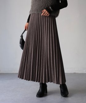 【リベリー/Riberry】のスエードポンチプリーツスカート 人気、トレンドファッション・服の通販 founy(ファニー) ファッション Fashion レディースファッション WOMEN スカート Skirt プリーツスカート Pleated Skirts おすすめ Recommend シンプル Simple スウェット Sweat スウェード Suede スニーカー Sneakers プリーツ Pleats |ID:prp329100004181829