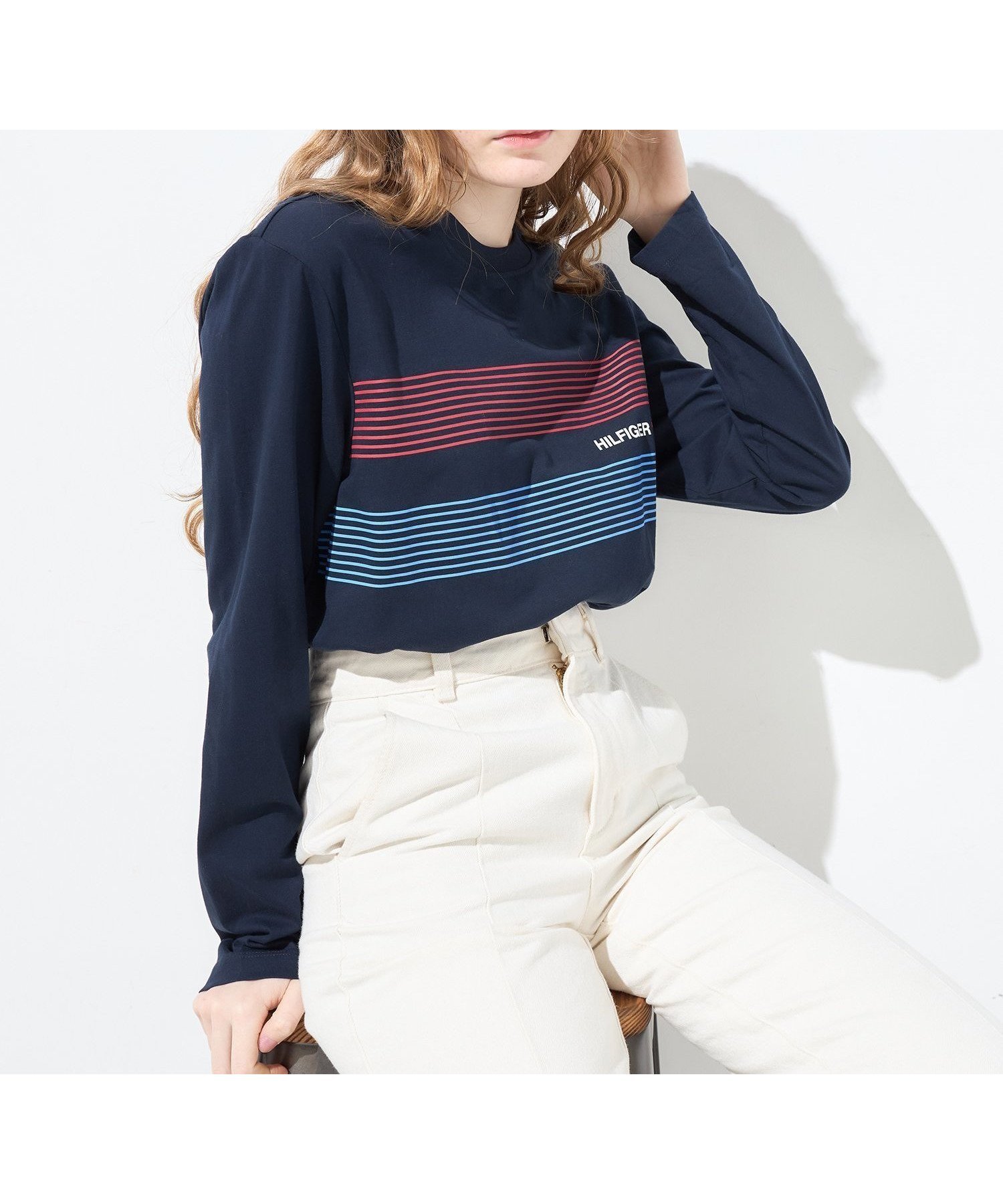 【トミーヒルフィガー/TOMMY HILFIGER】のTOMMY HILFIGER(トミーヒルフィガー) チェストヒルフィガー85ロングスリーブTシャツ インテリア・キッズ・メンズ・レディースファッション・服の通販 founy(ファニー) 　ファッション　Fashion　レディースファッション　WOMEN　トップス・カットソー　Tops/Tshirt　シャツ/ブラウス　Shirts/Blouses　ロング / Tシャツ　T-Shirts　インナー　Inner　カーディガン　Cardigan　ジャケット　Jacket　スポーティ　Sporty　スリーブ　Sleeve　フロント　Front　ロング　Long　ネイビー|ID: prp329100004182530 ipo3291000000028973920