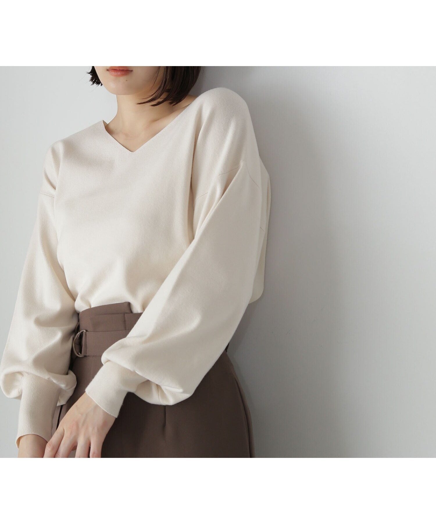 【ナチュラル ビューティー ベーシック/NATURAL BEAUTY BASIC】の総針ベーシックシリーズ Vネックニット 24AW 人気、トレンドファッション・服の通販 founy(ファニー) 　ファッション　Fashion　レディースファッション　WOMEN　トップス・カットソー　Tops/Tshirt　ニット　Knit Tops　Vネック　V-Neck　2024年　2024　2024-2025秋冬・A/W　Aw/Autumn/Winter/Fw/Fall/2024-2025　スリーブ　Sleeve　フォルム　Form　プレート　Plate　ベーシック　Basic　定番　Standard　 other-1|ID: prp329100004185054 ipo3291000000028993436