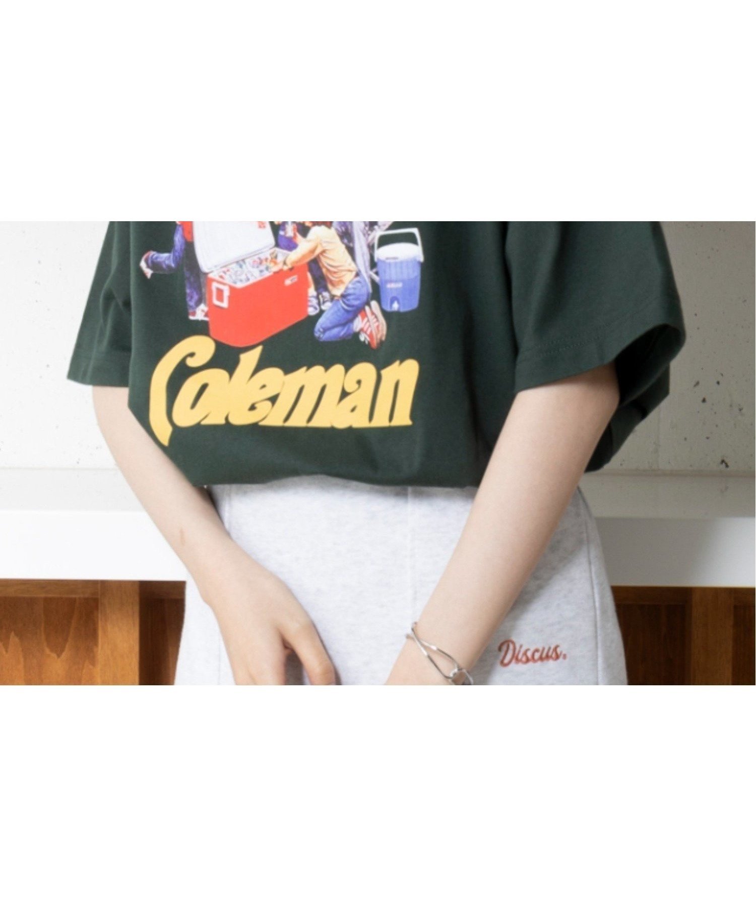 【その他のブランド/Other】のColeman/コールマンビンテージレトロプリントTシャツ オーバーサイズ Tシャツ 半袖 コットン 綿100% ユニセックス イージーケア インテリア・キッズ・メンズ・レディースファッション・服の通販 founy(ファニー) 　ファッション　Fashion　レディースファッション　WOMEN　アウター　Coat Outerwear　トップス・カットソー　Tops/Tshirt　シャツ/ブラウス　Shirts/Blouses　ロング / Tシャツ　T-Shirts　ベスト/ジレ　Gilets/Vests　アウトドア　Outdoor　厚底　Platforms　カーゴパンツ　Cargo Pants　サングラス　Sunglasses　シューズ　Shoes　スニーカー　Sneakers　デニム　Denim　トレンド　Trend　定番　Standard　人気　Popularity　ハーフ　Half　ビッグ　Big　プリント　Print　半袖　Short Sleeve　再入荷　Restock/Back In Stock/Re Arrival　スマホショルダーバッグ　Smartphone Shoulder Bag　GRN|ID: prp329100004185334 ipo3291000000028994924