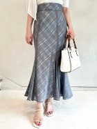 【スナイデル/SNIDEL】のチェックシアーマーメイドスカート 人気、トレンドファッション・服の通販 founy(ファニー) ファッション Fashion レディースファッション WOMEN スカート Skirt おすすめ Recommend ウェーブ Wave クラシカル Classical コンパクト Compact シェイプ Shape チェック Check フィット Fit マーメイド Mermaid 夏 Summer thumbnail GRY[006]|ID: prp329100004186586 ipo3291000000029009069