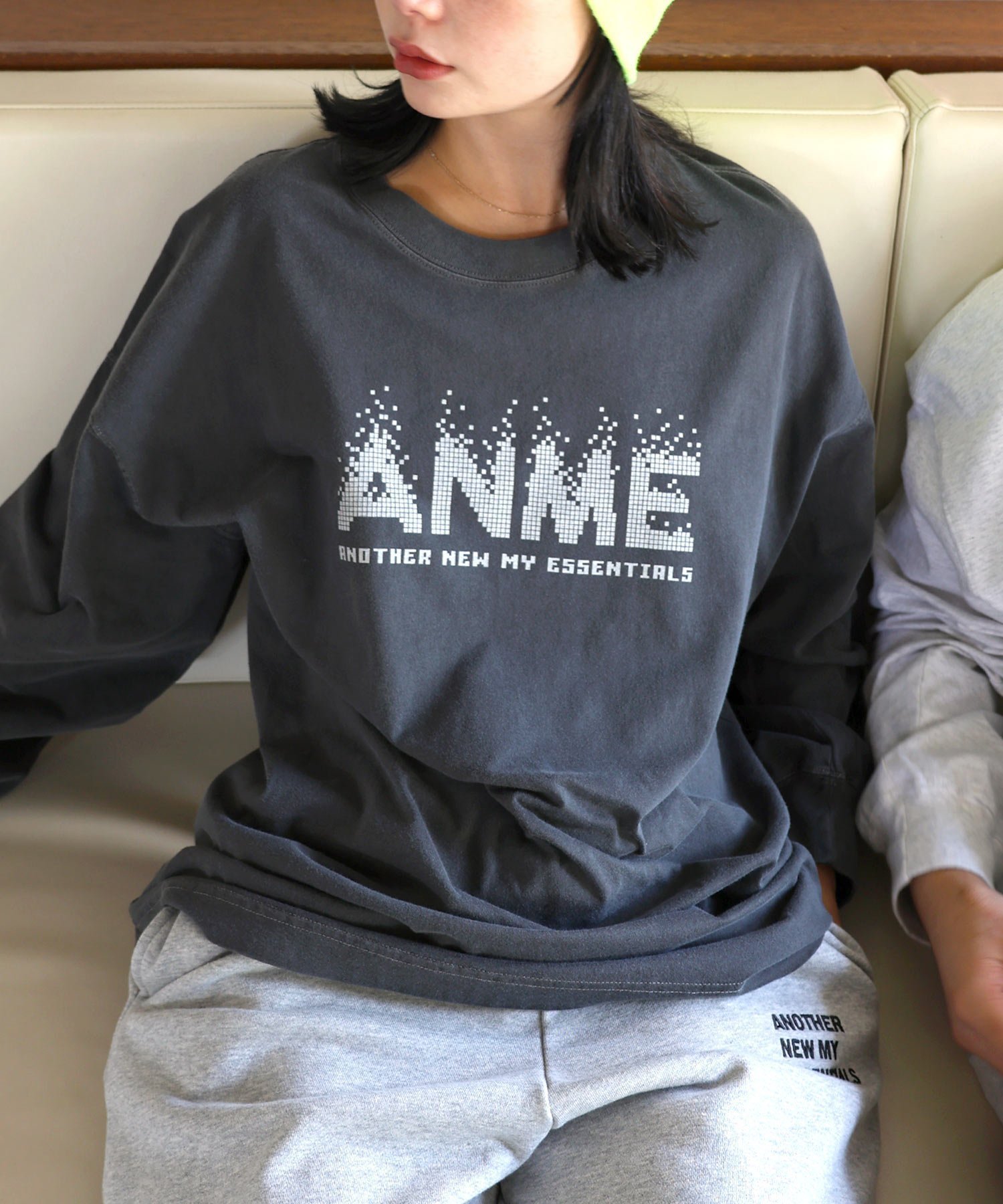 【その他のブランド/Other】のANME ピクセル ロゴ プリント 長袖 Tシャツ ANME アンメ インテリア・キッズ・メンズ・レディースファッション・服の通販 founy(ファニー) 　ファッション　Fashion　レディースファッション　WOMEN　トップス・カットソー　Tops/Tshirt　シャツ/ブラウス　Shirts/Blouses　ロング / Tシャツ　T-Shirts　プリント　Print　ヴィンテージ　Vintage　長袖　Long Sleeve　ブラック×オフピグメント|ID: prp329100004187766 ipo3291000000029232633