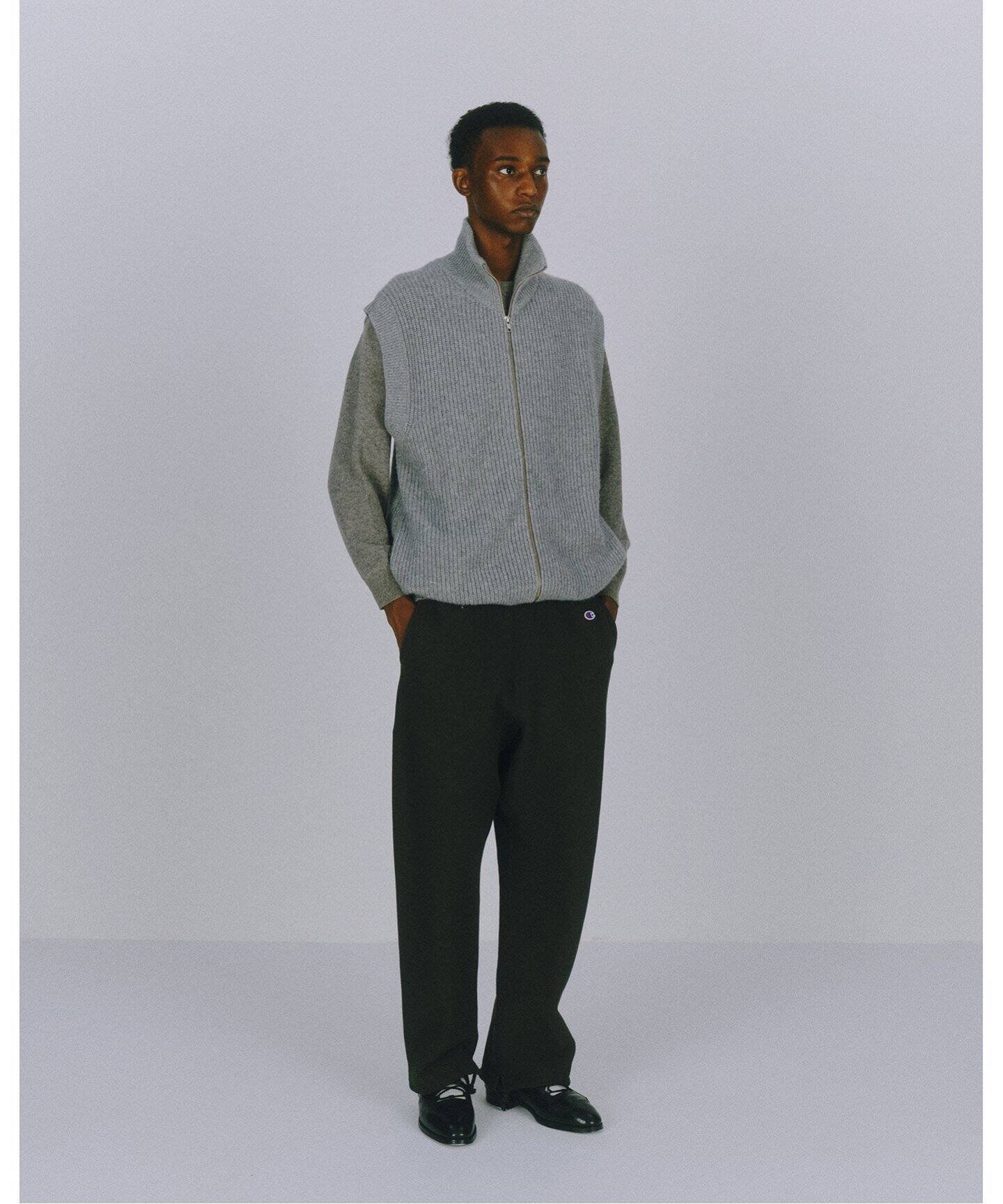 【ジャーナルスタンダード/JOURNAL STANDARD / MEN】のCHAMPION / チャンピオン 別注 MODERN FIT SWEAT PANTS インテリア・キッズ・メンズ・レディースファッション・服の通販 founy(ファニー) 　ファッション　Fashion　メンズファッション　MEN　ボトムス　Bottoms/Men　コレクション　Collection　スウェット　Sweat　ストレート　Straight　スピンドル　Spindle　スポーツ　Sports　スリット　Slit　テーパード　Tapered　ニューヨーク　New York　パターン　Pattern　ポケット　Pocket　別注　Special Order　2023年　2023　2023-2024秋冬・A/W　Aw/Autumn/Winter//Fw/Fall-Winter/2023-2024　ブラック A|ID: prp329100004191427 ipo3291000000029492986