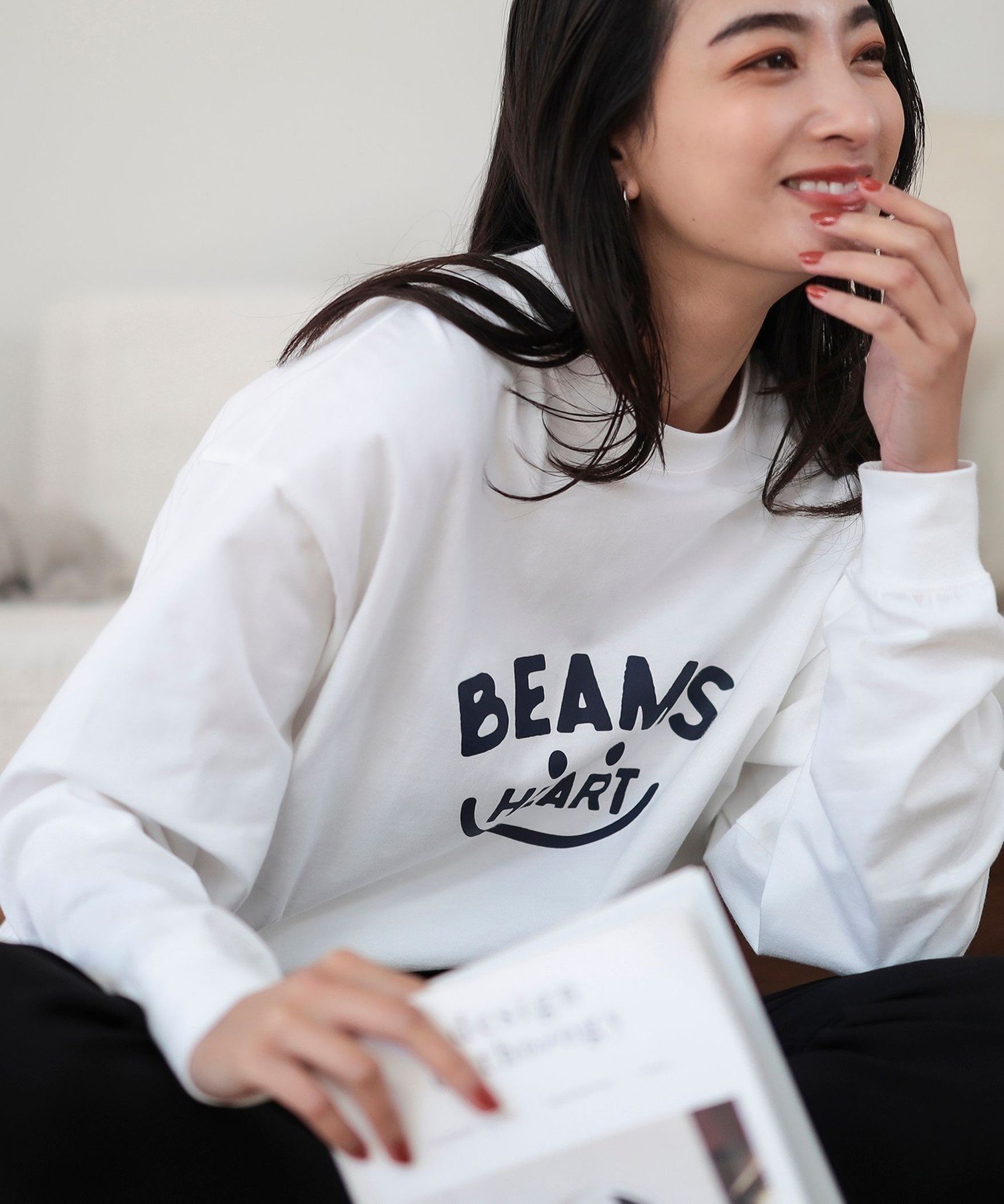 【ビームス ハート/BEAMS HEART】のスマイルロゴ ロングスリーブTシャツ 24AW 人気、トレンドファッション・服の通販 founy(ファニー) 　ファッション　Fashion　レディースファッション　WOMEN　トップス・カットソー　Tops/Tshirt　シャツ/ブラウス　Shirts/Blouses　ロング / Tシャツ　T-Shirts　インナー　Inner　カットソー　Cut And Sew　カーディガン　Cardigan　キャミワンピース　Cami Dress　コンパクト　Compact　シンプル　Simple　スタンダード　Standard　ストレート　Straight　スリーブ　Sleeve　トレンド　Trend　定番　Standard　人気　Popularity　ビスチェ　Bustier　プリント　Print　ボトム　Bottom　ロング　Long　おすすめ　Recommend　2024年　2024　2024春夏・S/S　Ss,Spring/Summer,2024　2024-2025秋冬・A/W　Aw/Autumn/Winter/Fw/Fall/2024-2025　 other-1|ID: prp329100004192186 ipo3291000000030455025