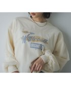 【コーエン/COEN】のチュールレイヤードロゴプリント裏毛スウェット OFF WHITE|ID:prp329100004192297