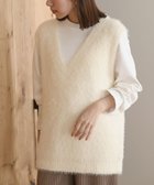 【アールピーエス/rps】のフェザーVネックベスト 人気、トレンドファッション・服の通販 founy(ファニー) ファッション Fashion レディースファッション WOMEN アウター Coat Outerwear トップス・カットソー Tops/Tshirt ベスト/ジレ Gilets/Vests Vネック V-Neck インナー Inner カットソー Cut And Sew フェザー Feather ベスト Vest thumbnail アイボリー|ID: prp329100004195133 ipo3291000000029060911