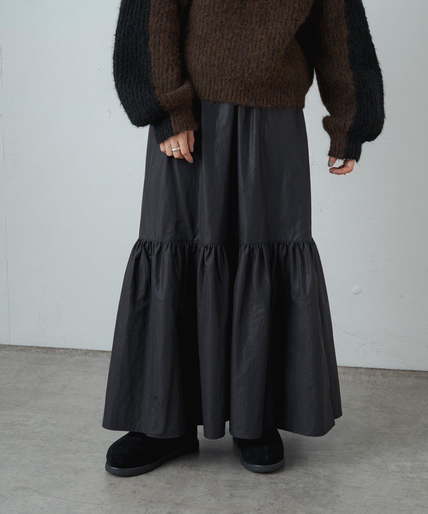 【パルグループ/PAL GROUP】の【earthy_】【撥水】レザーナイロンティアードスカート 人気、トレンドファッション・服の通販 founy(ファニー) 　ファッション　Fashion　レディースファッション　WOMEN　スカート　Skirt　ティアードスカート　Tiered Skirts　ジャケット　Jacket　再入荷　Restock/Back In Stock/Re Arrival　 other-1|ID: prp329100004196684 ipo3291000000029071513