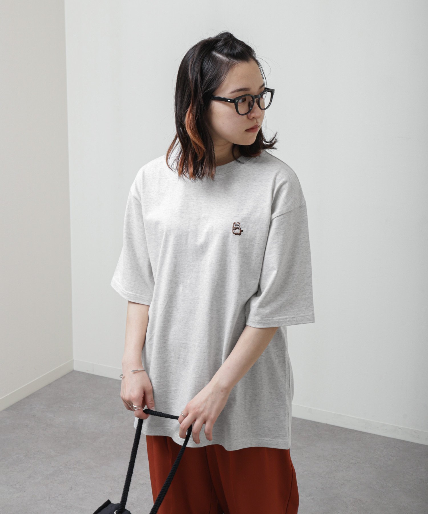 【ジップファイブ/ZIP FIVE】の動物刺繍Tシャツ インテリア・キッズ・メンズ・レディースファッション・服の通販 founy(ファニー) 　ファッション　Fashion　レディースファッション　WOMEN　トップス・カットソー　Tops/Tshirt　シャツ/ブラウス　Shirts/Blouses　ロング / Tシャツ　T-Shirts　インナー　Inner　ジャケット　Jacket　ボーダー　Border　ロング　Long　ワンポイント　One Point　半袖　Short Sleeve　吸水　Water Absorption　無地　Plain Color　C-OATMEAL|ID: prp329100004197180 ipo3291000000029075776