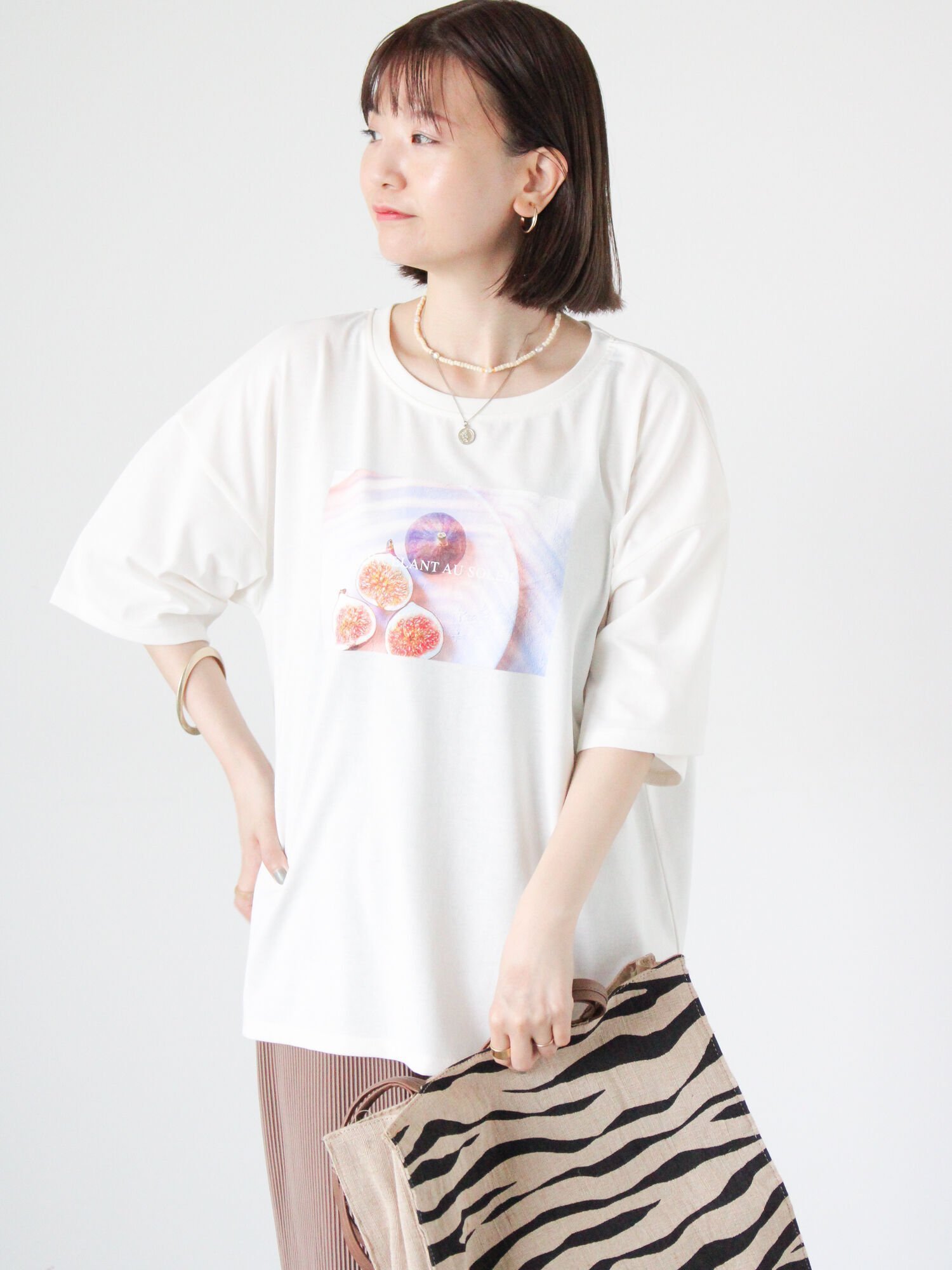 【テチチ/Te chichi】のアソート転写プリントTシャツ 人気、トレンドファッション・服の通販 founy(ファニー) 　ファッション　Fashion　レディースファッション　WOMEN　トップス・カットソー　Tops/Tshirt　シャツ/ブラウス　Shirts/Blouses　ロング / Tシャツ　T-Shirts　ショルダー　Shoulder　スタイリッシュ　Stylish　ドロップ　Drop　プリント　Print　 other-1|ID: prp329100004197229 ipo3291000000029076230