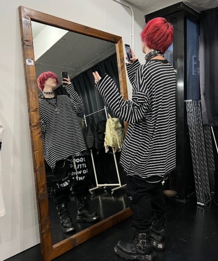 【その他のブランド/Other】の【XU】stripe damage long sleeve tee インテリア・キッズ・メンズ・レディースファッション・服の通販 founy(ファニー) https://founy.com/ ファッション Fashion レディースファッション WOMEN トップス・カットソー Tops/Tshirt シンプル Simple ダメージ Damage リラックス Relax 犬 Dog |ID: prp329100004197232 ipo3291000000029076246