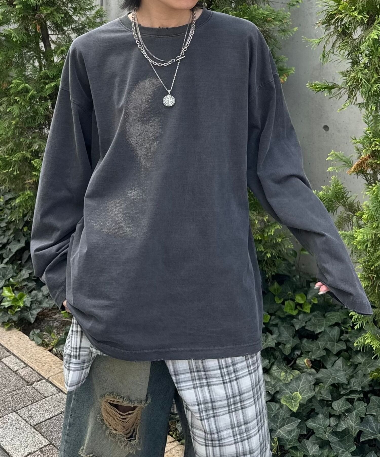 【その他のブランド/Other】の【Chikashitsu +】oversized shadow print damage long sleeve 人気、トレンドファッション・服の通販 founy(ファニー) 　ファッション　Fashion　レディースファッション　WOMEN　トップス・カットソー　Tops/Tshirt　シンプル　Simple　リラックス　Relax　 other-1|ID: prp329100004197236 ipo3291000000029076258