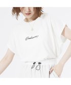 【アバハウスマヴィ/abahouse mavie】の刺繍ロゴTシャツ 人気、トレンドファッション・服の通販 founy(ファニー) ファッション Fashion レディースファッション WOMEN トップス・カットソー Tops/Tshirt シャツ/ブラウス Shirts/Blouses ロング / Tシャツ T-Shirts インナー Inner ジャケット Jacket ボトム Bottom ロング Long ワイド Wide 夏 Summer thumbnail ホワイト|ID: prp329100004200770 ipo3291000000029103266