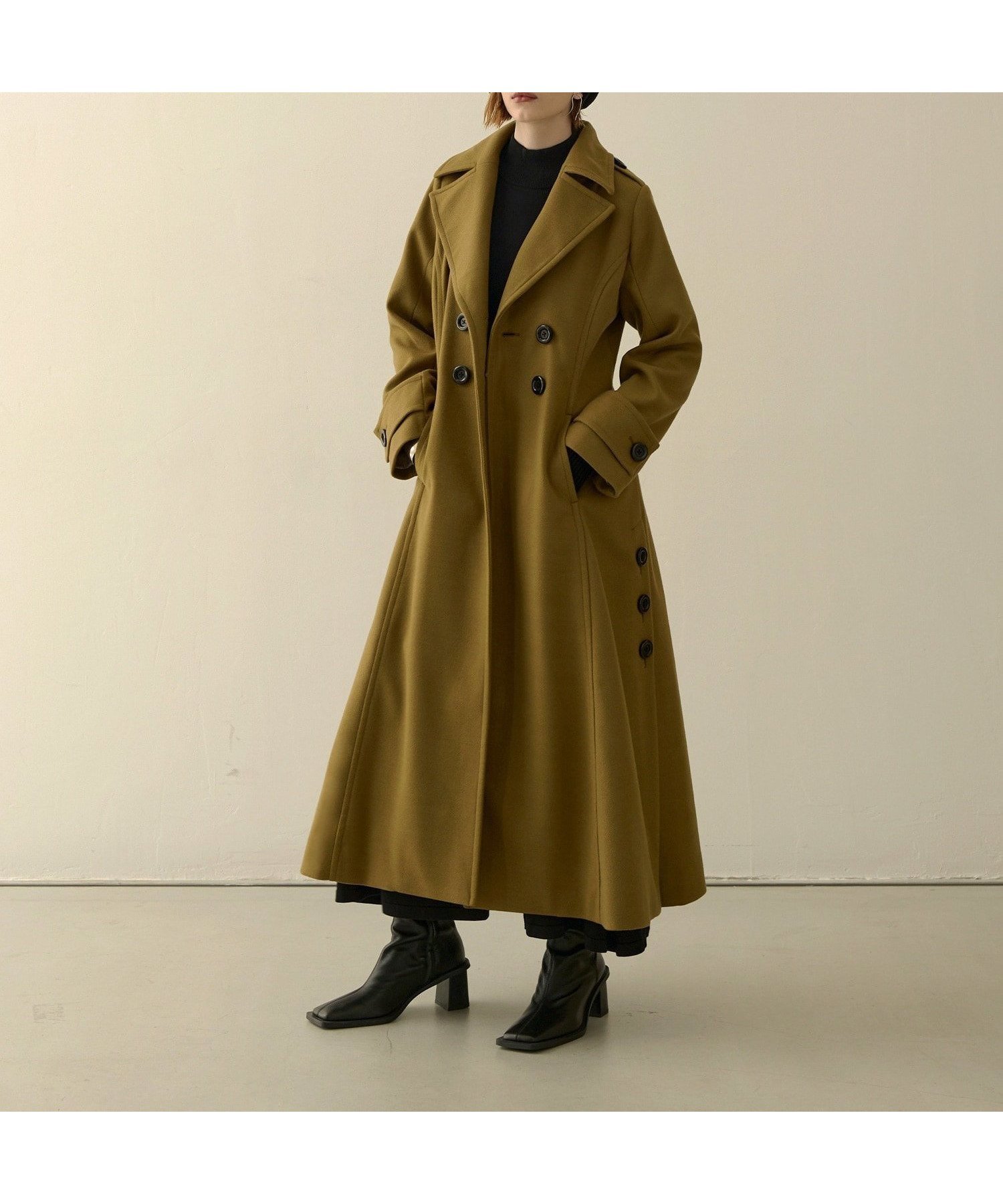 【ミエリインヴァリアント/MIELIINVARIANT】のHybrid Flare Slit Coat インテリア・キッズ・メンズ・レディースファッション・服の通販 founy(ファニー) 　ファッション　Fashion　レディースファッション　WOMEN　アウター　Coat Outerwear　コート　Coats　切替　Switching　スリット　Slit　バランス　Balance　フレア　Flare　夏　Summer　OLIVE|ID: prp329100004202003 ipo3291000000029112048