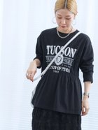 【サマンサモスモス/Samansa Mos2】のロゴプリントシャーリングロンT 人気、トレンドファッション・服の通販 founy(ファニー) ファッション Fashion レディースファッション WOMEN トップス・カットソー Tops/Tshirt ロング / Tシャツ T-Shirts ガーリー Girly シャーリング Shirring スリーブ Sleeve フィット Fit フレア Flare プリント Print ボトム Bottom ロング Long 定番 Standard thumbnail ブラック|ID: prp329100004202280 ipo3291000000029113473