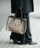 【ジャーナルスタンダード レサージュ/journal standard L'essage】の《追加 2》【A VACATION/ア ヴァケーション】CLUB BAG ONYX トートバッグ 人気、トレンドファッション・服の通販 founy(ファニー) ファッション Fashion レディースファッション WOMEN バッグ Bag 2025年 2025 thumbnail ブラック|ID: prp329100004202284 ipo3291000000029184123