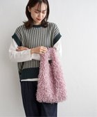 【イッカ/ikka】のシャギークリテトートバッグ 人気、トレンドファッション・服の通販 founy(ファニー) ファッション Fashion レディースファッション WOMEN バッグ Bag シルバー Silver チャーム Charm フェイクファー Faux Fur フェザー Feather 軽量 Lightweight thumbnail ピンク|ID: prp329100004202400 ipo3291000000029184618