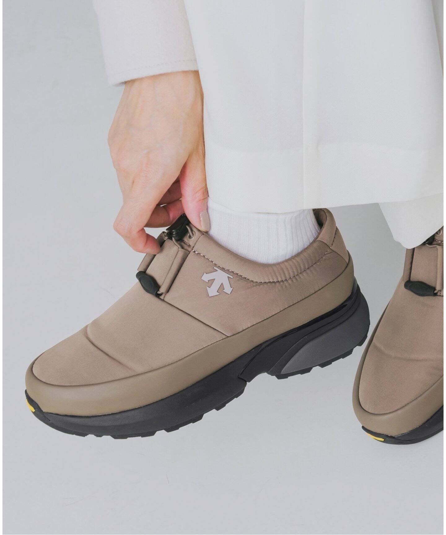 【イエナ/IENA】のDESCENTE ALLTERRAIN 別注 D.TRACE MOC MG ブーツ インテリア・キッズ・メンズ・レディースファッション・服の通販 founy(ファニー) 　ファッション　Fashion　レディースファッション　WOMEN　アウトドア　Outdoor　イタリア　Italy　スポーツ　Sports　別注　Special Order　ベージュ|ID: prp329100004202503 ipo3291000000029114528