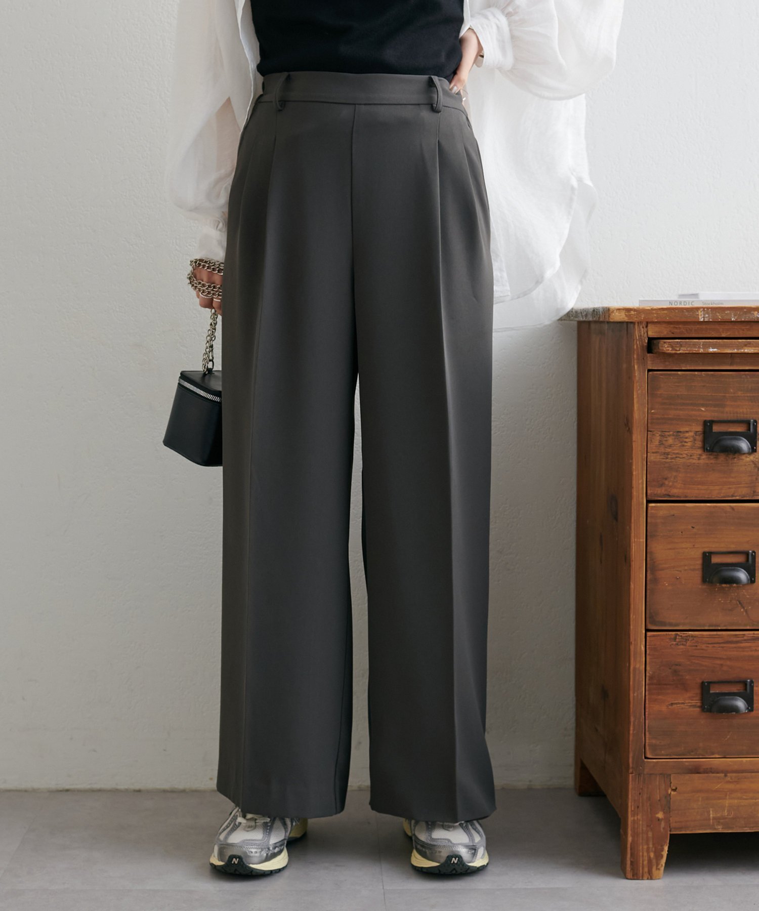 【ディスコート/Discoat】のよくばり2タックワイドパンツ 人気、トレンドファッション・服の通販 founy(ファニー) 　ファッション　Fashion　レディースファッション　WOMEN　パンツ　Pants　センター　Center　ポケット　Pocket　おすすめ　Recommend　 other-1|ID: prp329100004202775 ipo3291000000032522025