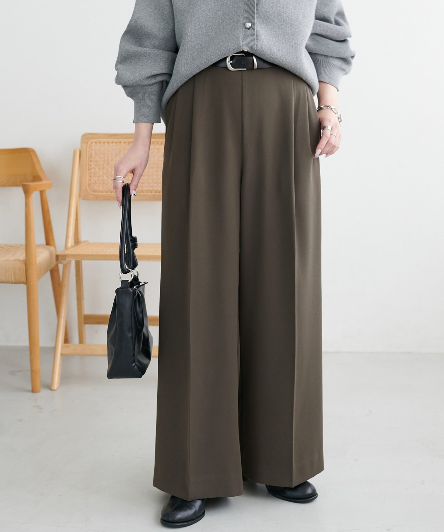 【ディスコート/Discoat】のよくばり2タックワイドパンツ インテリア・キッズ・メンズ・レディースファッション・服の通販 founy(ファニー) ファッション Fashion レディースファッション Fashion for Women パンツ Pants & Trousers センター Center, Center Line ポケット Pocket, Pocket Detail おすすめ Recommended / Our Picks ダークブラウン|ID: prp329100004202775 ipo3291000000034568383