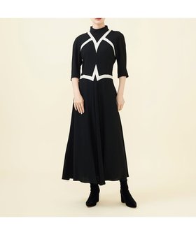 【シビラ/SYBILLA】の【SMART DRESS】サテンカットワークドレス 人気、トレンドファッション・服の通販 founy(ファニー) ファッション Fashion レディースファッション WOMEN ワンピース Dress ドレス Party Dresses エレガント 上品 Elegant コレクション Collection コンパクト Compact センター Center ドレス Dress バイアス Bias バランス Balance フレア Flare ボトルネック Bottleneck モノトーン Monotone |ID:prp329100004203199