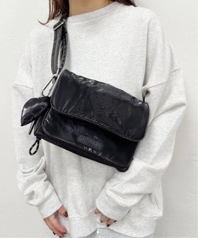 【ユーバイ スピック&スパン/U by Spick&Span】の【OUTDOOR/アウトドア】別注チャーム付きShoulder BAG 人気、トレンドファッション・服の通販 founy(ファニー) ファッション Fashion レディースファッション WOMEN バッグ Bag アウトドア Outdoor チャーム Charm 別注 Special Order |ID:prp329100004203579