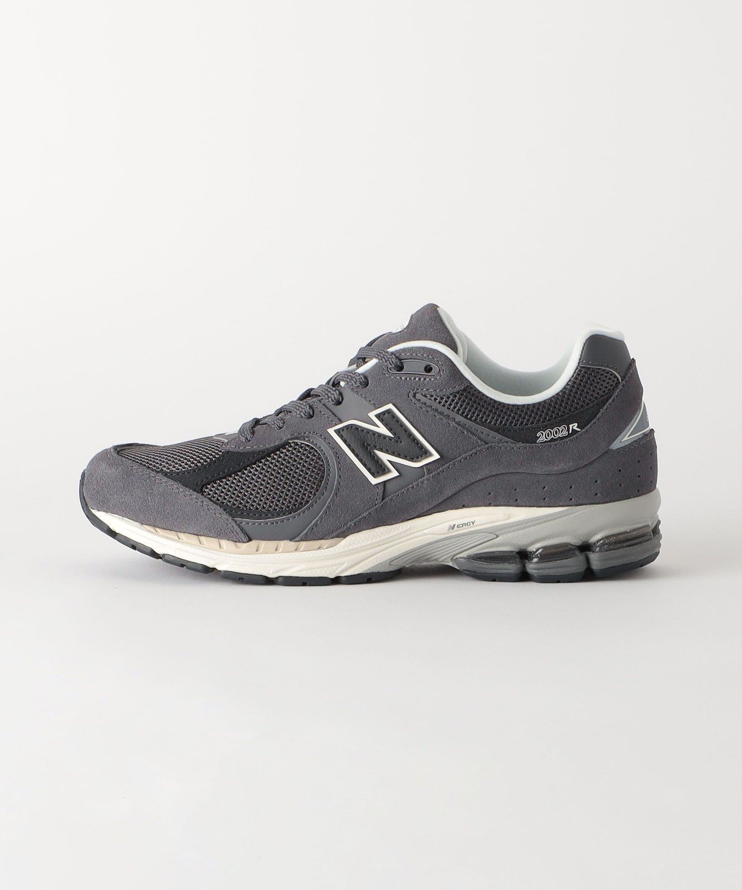 【ビューティ&ユース ユナイテッドアローズ/BEAUTY&YOUTH / UNITED ARROWS / MEN】のNew Balance 2002R F/スニーカー 人気、トレンドファッション・服の通販 founy(ファニー) 　ファッション　Fashion　メンズファッション　MEN　シューズ・靴　Shoes/Men　スニーカー　Sneakers　クッション　Cushion　軽量　Lightweight　シューズ　Shoes　スエード　Suede　スニーカー　Sneakers　トレンド　Trend　バランス　Balance　フィット　Fit　メッシュ　Mesh　 other-1|ID: prp329100004204279 ipo3291000000029487958