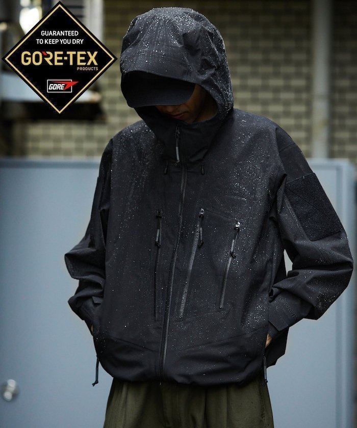 【その他のブランド/Other】の別注 GORE-TEX JACKET BLACK TAG インテリア・キッズ・メンズ・レディースファッション・服の通販 founy(ファニー) https://founy.com/ ファッション Fashion メンズファッション MEN A/W・秋冬 Aw・Autumn/Winter・Fw・Fall-Winter 冬 Winter アウトドア Outdoor ジャケット Jacket 別注 Special Order 軽量 Lightweight |ID: prp329100004206175 ipo3291000000029528609