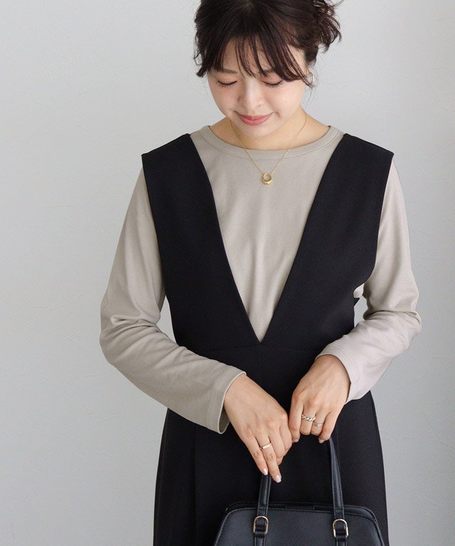 【ピエロ/Pierrot】の長袖シンプルTシャツ インテリア・キッズ・メンズ・レディースファッション・服の通販 founy(ファニー) 　ファッション　Fashion　レディースファッション　WOMEN　トップス・カットソー　Tops/Tshirt　シャツ/ブラウス　Shirts/Blouses　ロング / Tシャツ　T-Shirts　コンパクト　Compact　シンプル　Simple　長袖　Long Sleeve　グレージュ|ID: prp329100004207490 ipo3291000000029155806