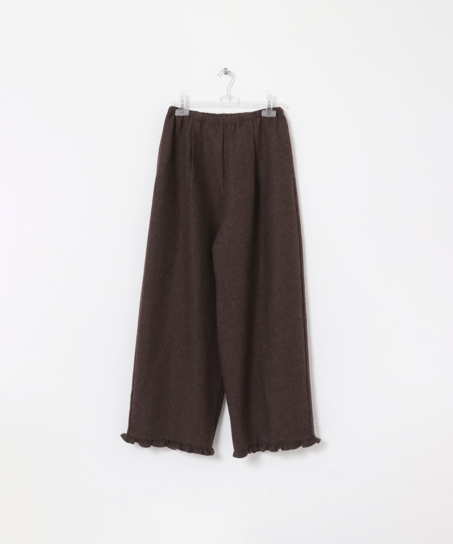 【ラート/LAATO】のwool easy frill pants インテリア・キッズ・メンズ・レディースファッション・服の通販 founy(ファニー) 　ファッション　Fashion　レディースファッション　WOMEN　パンツ　Pants　2024年　2024　2024-2025秋冬・A/W　Aw/Autumn/Winter/Fw/Fall/2024-2025　A/W・秋冬　Aw・Autumn/Winter・Fw・Fall-Winter　冬　Winter　なめらか　Smooth　センター　Center　トレンド　Trend　フリル　Frills　フロント　Front　リラックス　Relax　チョコレート|ID: prp329100004208384 ipo3291000000029165398