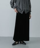 【かぐれ/kagure / URBAN RESEARCH】のレーヨンシルクベルベットスカート 人気、トレンドファッション・服の通販 founy(ファニー) ファッション Fashion レディースファッション WOMEN スカート Skirt オケージョン Occasion シルク Silk ストレート Straight スニーカー Sneakers セットアップ Set Up ドレープ Drape ベルベット Velvet ポケット Pocket 冬 Winter A/W・秋冬 Aw・Autumn/Winter・Fw・Fall-Winter おすすめ Recommend 2024年 2024 エレガント 上品 Elegant 2024-2025秋冬・A/W Aw/Autumn/Winter/Fw/Fall/2024-2025 thumbnail BLACK|ID: prp329100004208483 ipo3291000000029239519