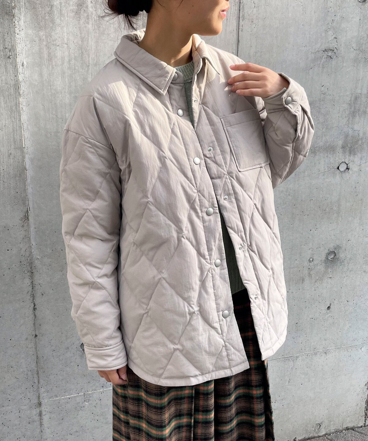 【コムサイズム/COMME CA ISM】のショート ダウンコート 人気、トレンドファッション・服の通販 founy(ファニー) 　ファッション　Fashion　レディースファッション　WOMEN　アウター　Coat Outerwear　コート　Coats　ダウン　Down Coats And Jackets　エレガント 上品　Elegant　キルティング　Quilting　ショート　Short　タフタ　Taffeta　ダウン　Down　ポケット　Pocket　吸水　Water Absorption　防寒　Cold Protection　 other-1|ID: prp329100004209188 ipo3291000000029182887