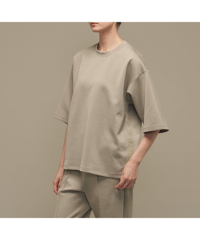 【ユナイテッドアローズ/UNITED ARROWS】のUNITED ARROWS ラッシュ ポンチ スウェット ショートスリーブ Tシャツ インテリア・キッズ・メンズ・レディースファッション・服の通販 founy(ファニー) https://founy.com/ ファッション Fashion レディースファッション WOMEN トップス・カットソー Tops/Tshirt シャツ/ブラウス Shirts/Blouses パーカ Sweats ロング / Tシャツ T-Shirts スウェット Sweat コレクション Collection ショート Short スウェット Sweat スタイリッシュ Stylish ストレッチ Stretch スポーツ Sports スリーブ Sleeve ドローコード Draw Cord プリント Print |ID: prp329100004213953 ipo3291000000029403626