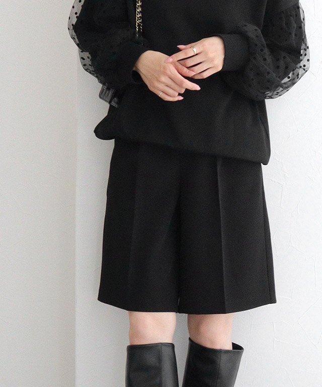 【ピエロ/Pierrot】のタックハーフパンツ 人気、トレンドファッション・服の通販 founy(ファニー) 　ファッション　Fashion　レディースファッション　WOMEN　パンツ　Pants　ハーフ / ショートパンツ　Short Pants　センター　Center　フロント　Front　エレガント 上品　Elegant　 other-1|ID: prp329100004215812 ipo3291000000029238403