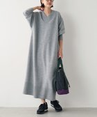 【マイカ ディール/MICA & DEAL】のボイルウールVネックニットワンピース 人気、トレンドファッション・服の通販 founy(ファニー) ファッション Fashion レディースファッション WOMEN ワンピース Dress ニットワンピース Knit Dresses ストレート Straight デコルテ Decolletage thumbnail GRAY|ID: prp329100004226525 ipo3291000000029483992