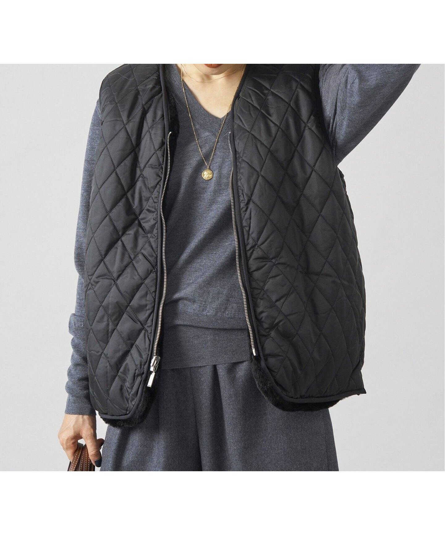 【イエナ/IENA】のBarbour/バブアー QUILTED FUR GILET ベスト LGI0180 人気、トレンドファッション・服の通販 founy(ファニー) 　ファッション　Fashion　レディースファッション　WOMEN　アウター　Coat Outerwear　トップス・カットソー　Tops/Tshirt　ベスト/ジレ　Gilets/Vests　キルティング　Quilting　ジャケット　Jacket　ダイヤモンド　Diamond　フェイクファー　Faux Fur　ベスト　Vest　ライナー　Liner　リバーシブル　Reversible　 other-1|ID: prp329100004232844 ipo3291000000029336081