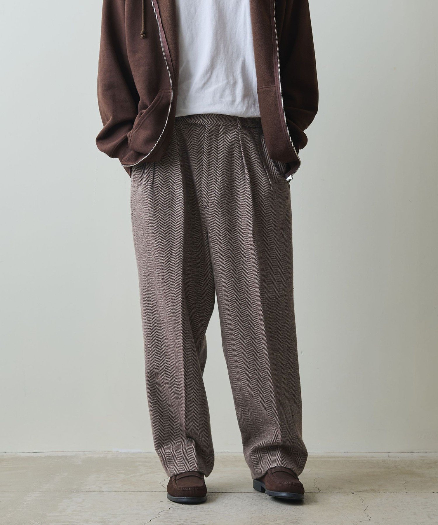 【ビューティ&ユース ユナイテッドアローズ/BEAUTY&YOUTH / UNITED ARROWS / MEN】のSteven Alan ウール ヘリンボーン インツープリーツ ドレス トラウザーズ インテリア・キッズ・メンズ・レディースファッション・服の通販 founy(ファニー) 　ファッション　Fashion　メンズファッション　MEN　キュプラ　Cupra　クラシック　Classic　スラックス　Slacks　テーパード　Tapered　ドレス　Dress　ヘリンボーン　Herringbone　ワイド　Wide　DK.BROWN|ID: prp329100004236443 ipo3291000000029507323