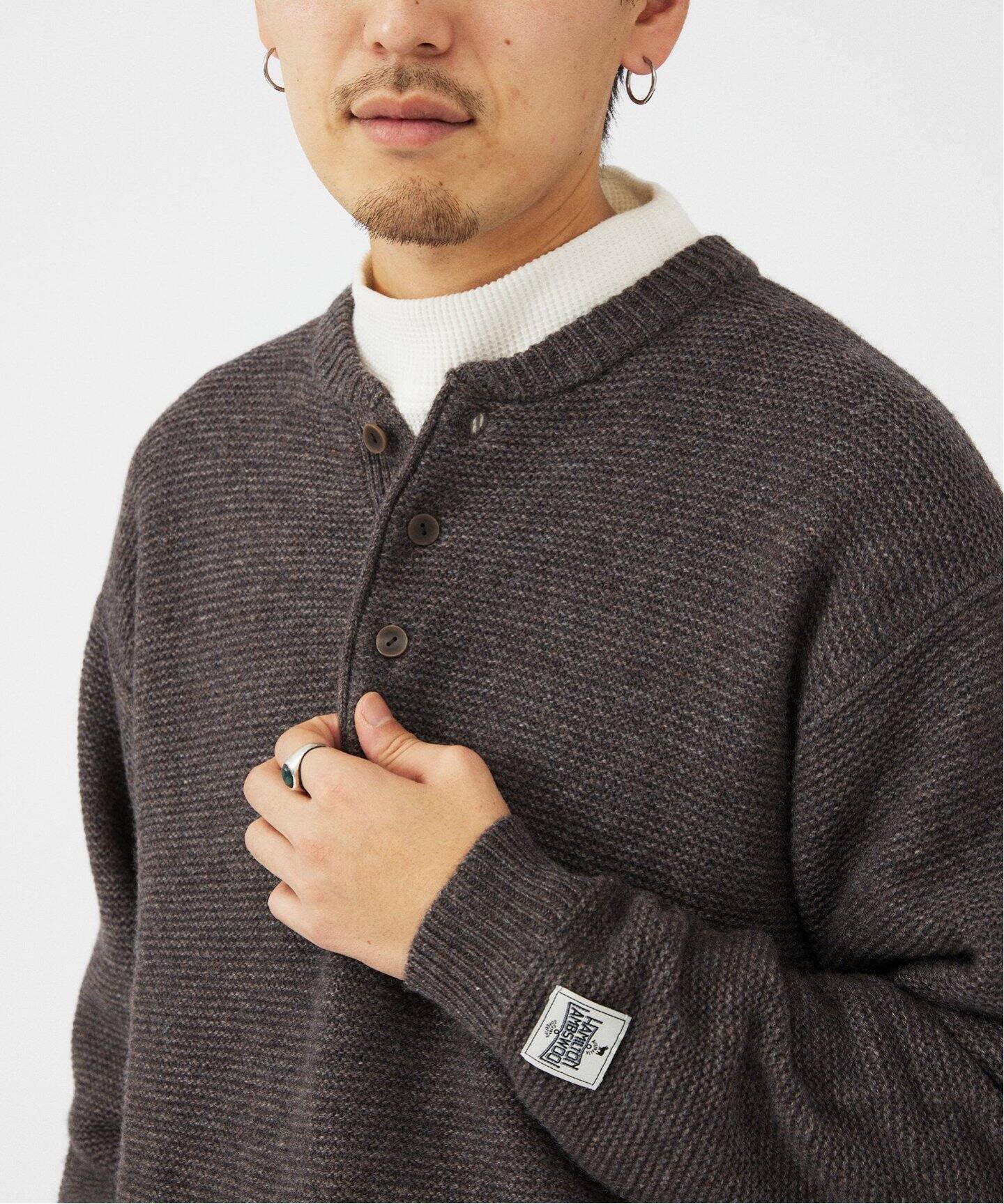 【ジャーナルスタンダード レリューム/JOURNAL STANDARD relume / MEN】のHAMILTON WOOL ガーター ヘンリーネックニット インテリア・キッズ・メンズ・レディースファッション・服の通販 founy(ファニー) 　ファッション　Fashion　メンズファッション　MEN　ショルダー　Shoulder　スウェット　Sweat　スペシャル　Special　トレンド　Trend　ドロップ　Drop　定番　Standard　ビッグ　Big　ベーシック　Basic　ボックス　Box　おすすめ　Recommend　パープル|ID: prp329100004236461 ipo3291000000029510698