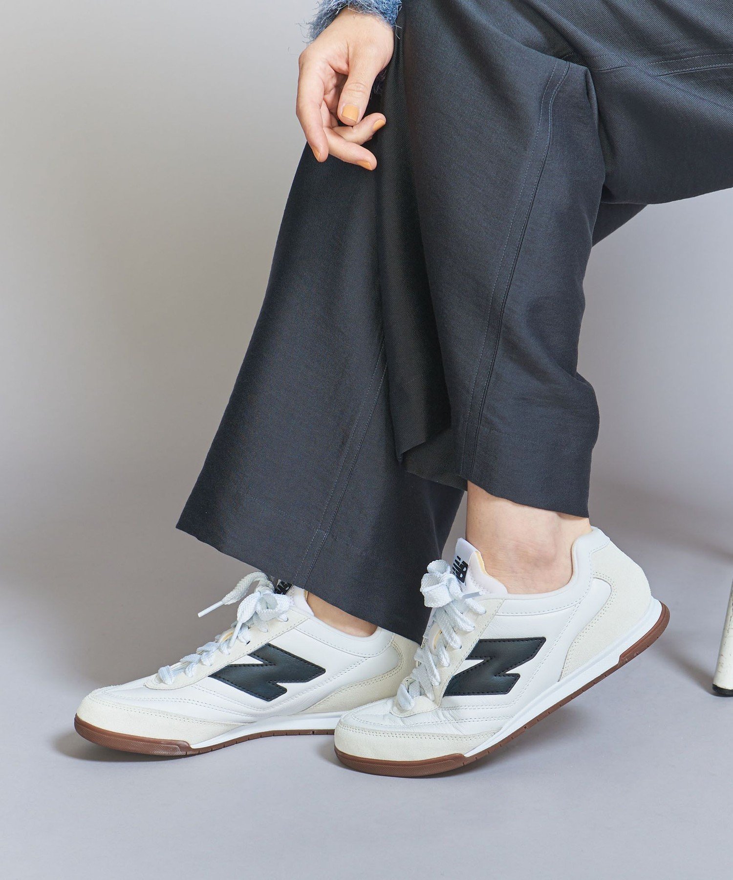 【ビューティ&ユース ユナイテッドアローズ/BEAUTY&YOUTH / UNITED ARROWS】のNew Balance URC42/スニーカー 人気、トレンドファッション・服の通販 founy(ファニー) 　ファッション　Fashion　レディースファッション　WOMEN　クラシック　Classic　シューズ　Shoes　スエード　Suede　スニーカー　Sneakers　スポーティ　Sporty　フォルム　Form　モノトーン　Monotone　 other-1|ID: prp329100004238161 ipo3291000000029381167