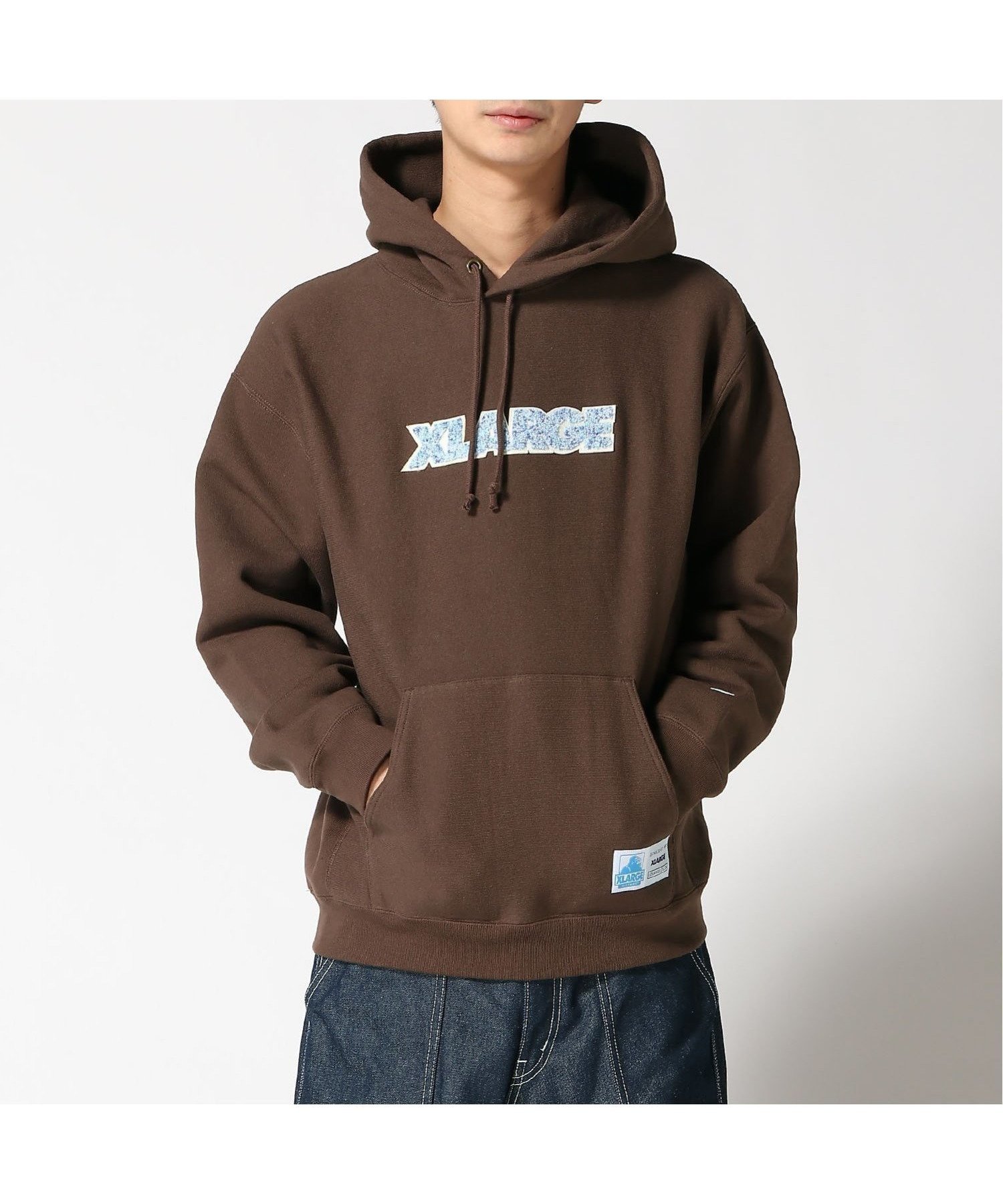 【エクストララージ/XLARGE】のXLARGExChampion REVERSE WEAVE PULLOVER HOODED SWEAT SHIRT インテリア・キッズ・メンズ・レディースファッション・服の通販 founy(ファニー) 　ファッション　Fashion　レディースファッション　WOMEN　トップス・カットソー　Tops/Tshirt　シャツ/ブラウス　Shirts/Blouses　パーカ　Sweats　ロング / Tシャツ　T-Shirts　プルオーバー　Pullover　スウェット　Sweat　スタンダード　Standard　ニューヨーク　New York　パッチ　Patch　フロント　Front　ベーシック　Basic　ミックス　Mix　BROWN|ID: prp329100004241847 ipo3291000000029422802