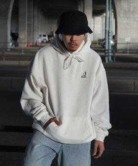 【ジップファイブ/ZIP FIVE】のZIPFIVE*KANGOL 裏起毛ビッグシルエットパーカー 人気、トレンドファッション・服の通販 founy(ファニー) ファッション Fashion レディースファッション WOMEN トップス・カットソー Tops/Tshirt パーカ Sweats おすすめ Recommend スポーツ Sports ワイド Wide 別注 Special Order |ID:prp329100004245900