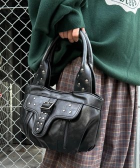 【ページボーイ/PAGEBOY】の【PBLIM】スタッズミニバッグ 人気、トレンドファッション・服の通販 founy(ファニー) ファッション Fashion レディースファッション WOMEN バッグ Bag スタッズ Studs トレンド Trend ハンドバッグ Handbag フェイクレザー Faux Leather |ID:prp329100004246787