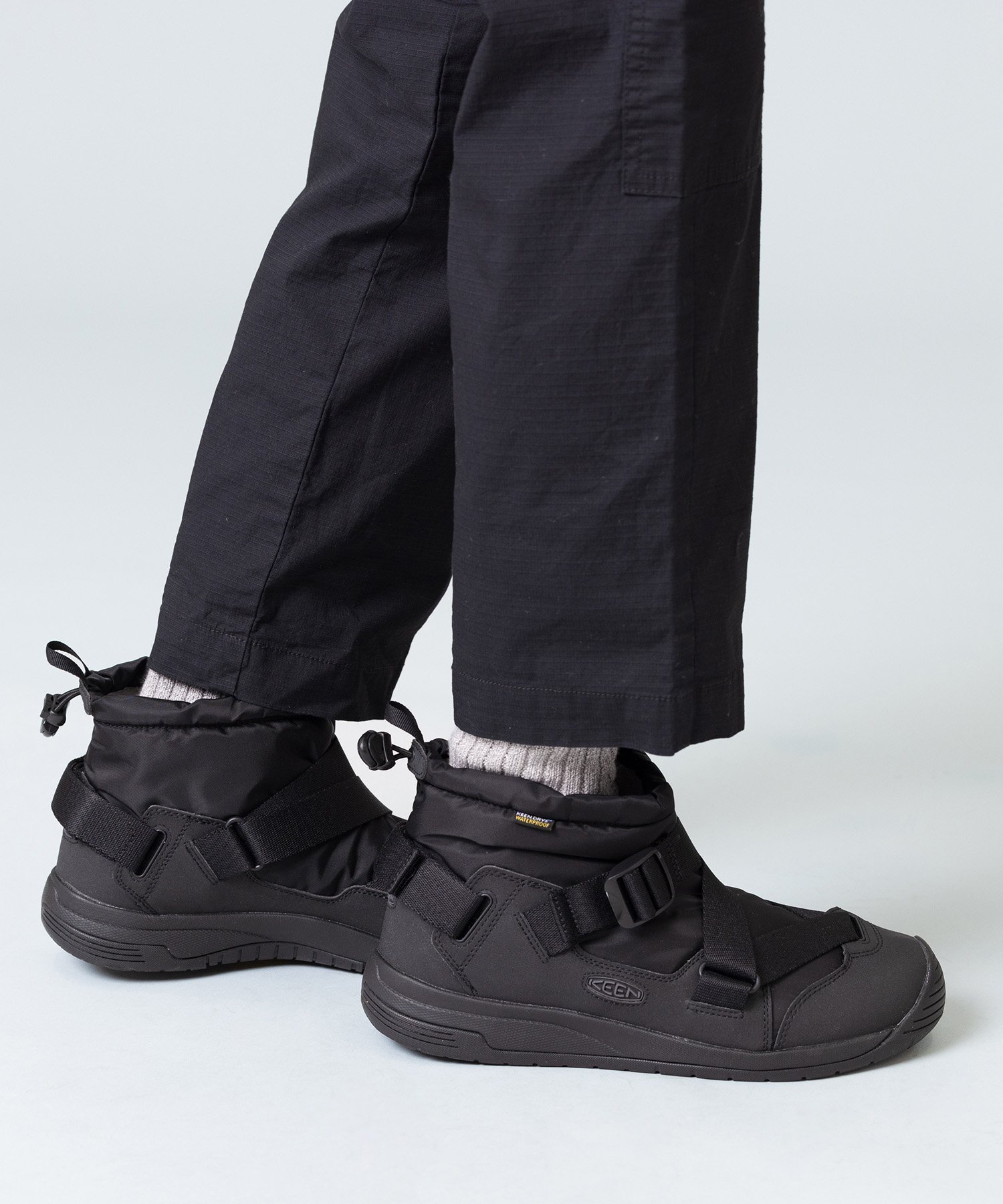 【キーン/KEEN / MEN】のMEN HOODZERRA WP メンズ フッドゼラ WP 人気、トレンドファッション・服の通販 founy(ファニー) 　ファッション　Fashion　メンズファッション　MEN　クッション　Cushion　コレクション　Collection　軽量　Lightweight　フィット　Fit　メンズ　Mens　ラップ　Wrap　ラバー　Rubber　冬　Winter　おすすめ　Recommend　 other-1|ID: prp329100004248659 ipo3291000000029483617