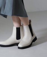 【ナノ ユニバース/nano universe】のサイドゴアショートブーツ 人気、トレンドファッション・服の通販 founy(ファニー) ファッション Fashion レディースファッション WOMEN 2024年 2024 2024-2025秋冬・A/W Aw/Autumn/Winter/Fw/Fall/2024-2025 A/W・秋冬 Aw・Autumn/Winter・Fw・Fall-Winter ショート Short シンプル Simple フェイクレザー Faux Leather フォルム Form エレガント 上品 Elegant 再入荷 Restock/Back In Stock/Re Arrival |ID:prp329100004248749