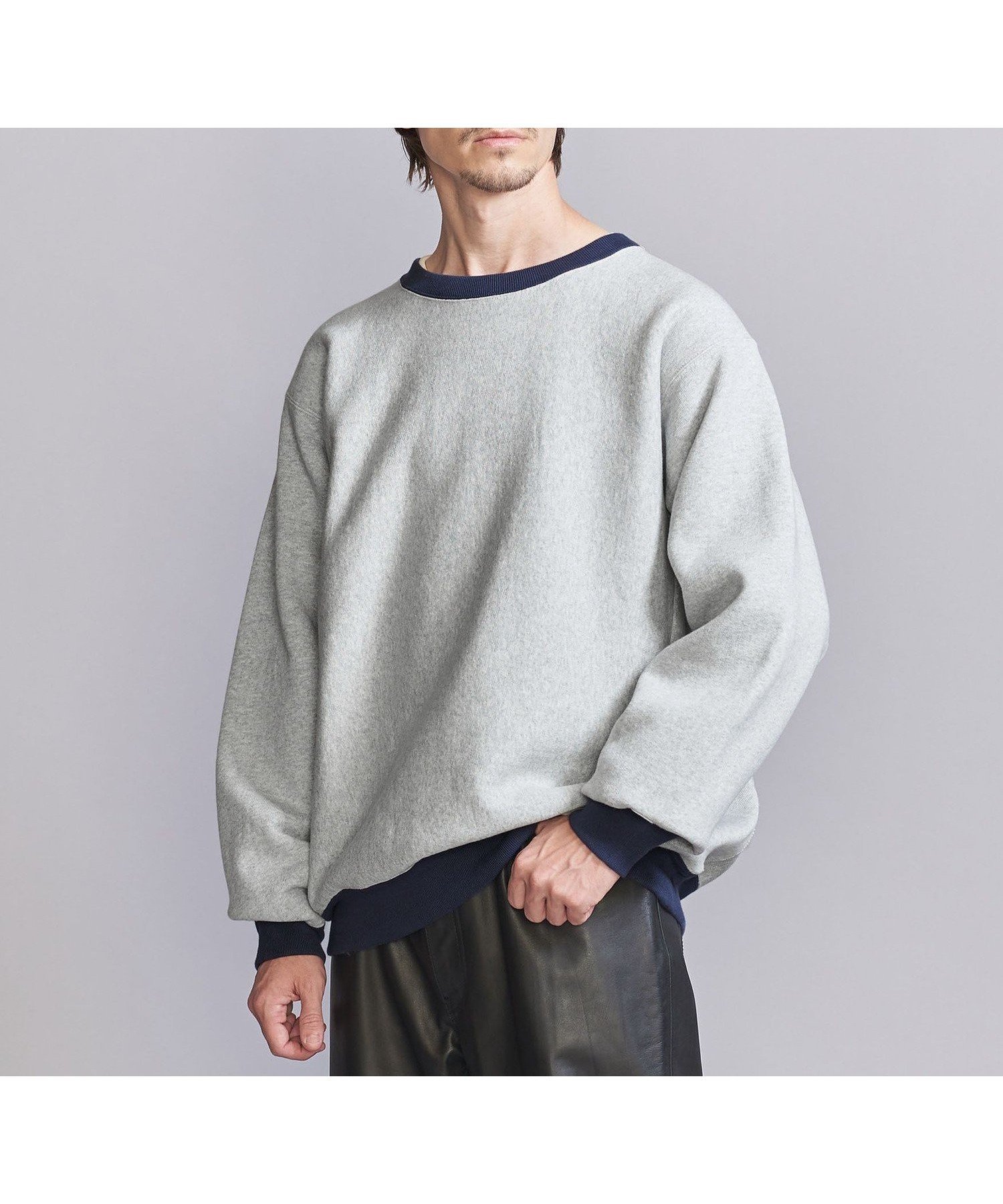 【ビューティ&ユース ユナイテッドアローズ/BEAUTY&YOUTH / UNITED ARROWS / MEN】の【別注】 CHAMPION ツートーン クルーネック スウェット 人気、トレンドファッション・服の通販 founy(ファニー) 　ファッション　Fashion　メンズファッション　MEN　スウェット　Sweat　トレンド　Trend　ニューヨーク　New York　ミリタリー　Military　別注　Special Order　 other-1|ID: prp329100004249846 ipo3291000000029493899