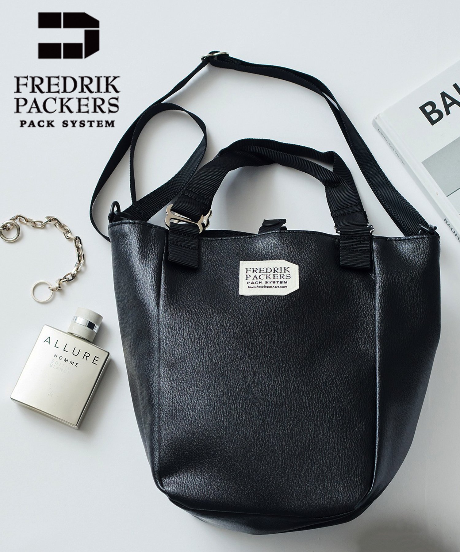 【その他のブランド/Other】のFREDRIK PACKERS/【SETUP7 別注!】オールシーズン・オールシーン活躍のミニトート◎ MISSION TOTE XS ECO LEATHER limited ユニセックス ギフト インテリア・キッズ・メンズ・レディースファッション・服の通販 founy(ファニー) 　ファッション　Fashion　レディースファッション　WOMEN　セットアップ　Setup　バッグ　Bag　ショルダー　Shoulder　スラックス　Slacks　セットアップ　Set Up　財布　Wallet　チェック　Check　ティアードワンピース　Tiered Dress　トレンド　Trend　トレーナー　Trainer　人気　Popularity　プリーツ　Pleats　別注　Special Order　マーメイド　Mermaid　ラップ　Wrap　リアル　Real　再入荷　Restock/Back In Stock/Re Arrival　送料無料　Free Shipping　エレガント 上品　Elegant　ギフト プレゼント　Gift Present　BLK|ID: prp329100004249979 ipo3291000000029495022