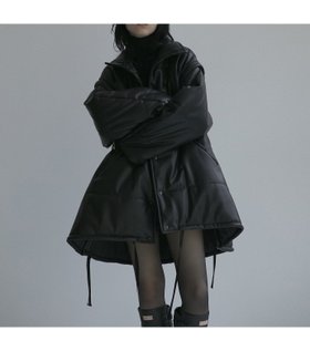 【ルシェル ブルー/LE CIEL BLEU】のフェイクレザーパッドコート / Faux Leather Padded COAT 人気、トレンドファッション・服の通販 founy(ファニー) ファッション Fashion レディースファッション WOMEN アウター Coat Outerwear コート Coats キルティング Quilting スリット Slit ドローストリング Drawstring フェイクレザー Faux Leather ベスト Vest 防寒 Cold Protection |ID:prp329100004250044