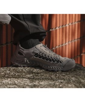 【キーン/KEEN / MEN】 MEN UNEEK NXIS メンズ ユニーク ネクシス人気、トレンドファッション・服の通販 founy(ファニー) ファッション Fashion メンズファッション MEN アウトドア Outdoor クッション Cushion 軽量 Lightweight サンダル Sandals スニーカー Sneakers バランス Balance パフォーマンス Performance フィット Fit メンズ Mens モダン Modern ライニング Lining ラウンド Round 旅行 Travel |ID:prp329100004250429