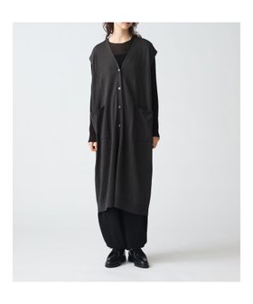 【マーコート/MARcourt】のmizuiro ind Vネックロングベスト 人気、トレンドファッション・服の通販 founy(ファニー) ファッション Fashion レディースファッション WOMEN アウター Coat Outerwear トップス・カットソー Tops/Tshirt ベスト/ジレ Gilets/Vests Vネック V-Neck スリーブ Sleeve フレンチ French フロント Front ベーシック Basic ポケット Pocket ロング Long 無地 Plain Color |ID:prp329100004250504