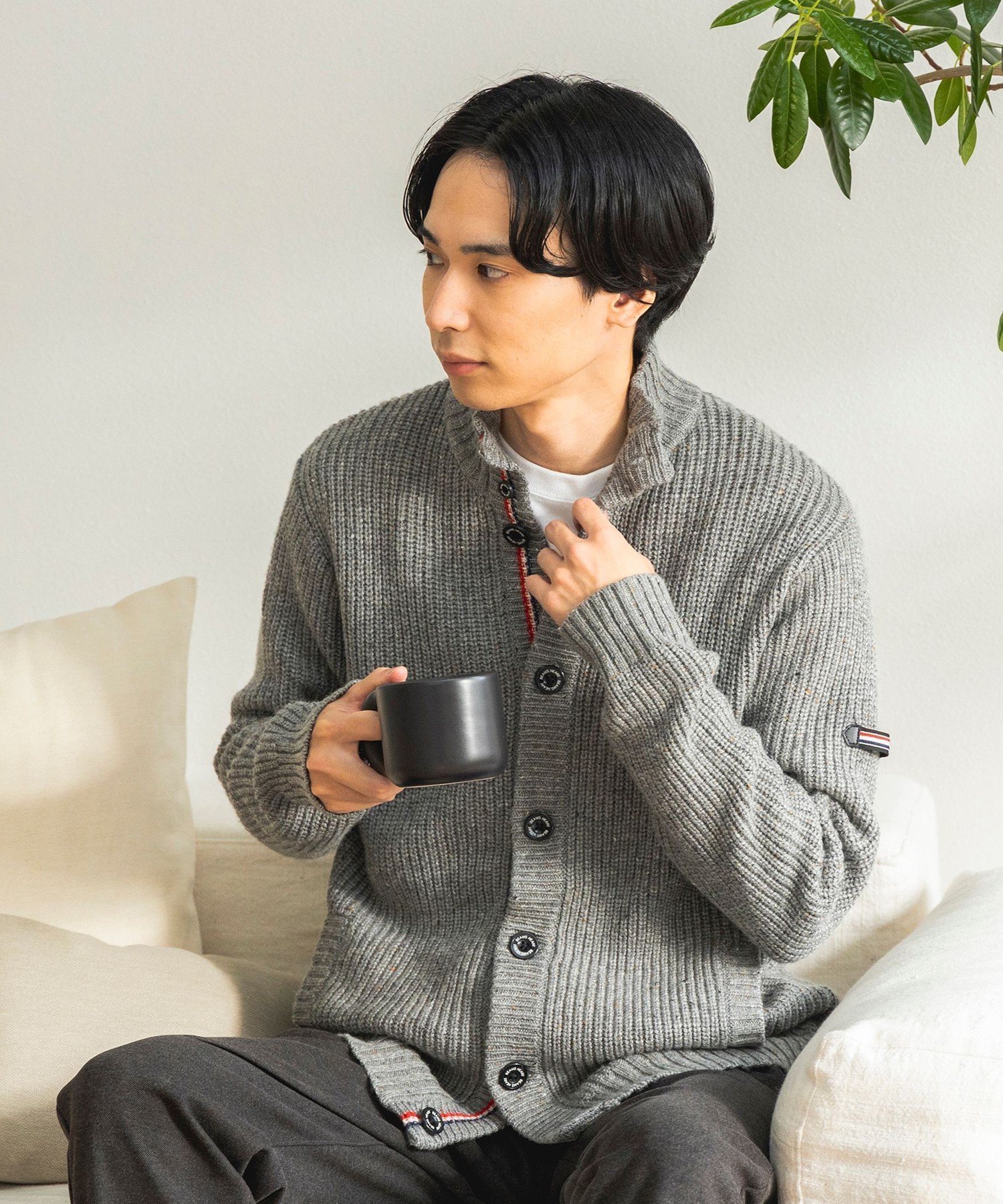 【ビームス ハート/BEAMS HEART / MEN】の【定番人気・ギフト】ネップ トリコロール カーディガン ニット 24AW 人気、トレンドファッション・服の通販 founy(ファニー) 　ファッション　Fashion　メンズファッション　MEN　アクリル　Acrylic　インナー　Inner　畦　Ridge　カーディガン　Cardigan　シンプル　Simple　デニム　Denim　定番　Standard　ネップ　Nep Yarn　人気　Popularity　バランス　Balance　フィット　Fit　フォーマル　Formal　レギュラー　Regular　2024年　2024　エレガント 上品　Elegant　ギフト プレゼント　Gift Present　2024-2025秋冬・A/W　Aw/Autumn/Winter/Fw/Fall/2024-2025　 other-1|ID: prp329100004250556 ipo3291000000029499905