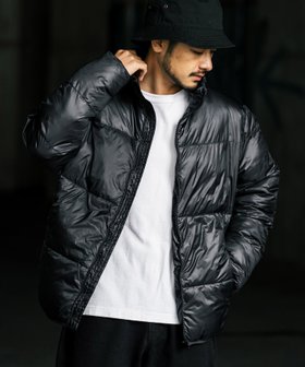 【ロッキーモンロー/Rocky Monroe】のスタンド切り替えダウンジャケット 人気、トレンドファッション・服の通販 founy(ファニー) ファッション Fashion レディースファッション WOMEN アウター Coat Outerwear ジャケット Jackets カットソー Cut And Sew ジップ Zip ジップアップ Zip Up ジャケット Jacket スタイリッシュ Stylish スタンド Stand スマート Smart ダウン Down トレンド Trend バランス Balance ビッグ Big フィット Fit ポケット Pocket メンズ Mens ルーズ Loose ワイド Wide 冬 Winter 再入荷 Restock/Back In Stock/Re Arrival おすすめ Recommend |ID:prp329100004251355